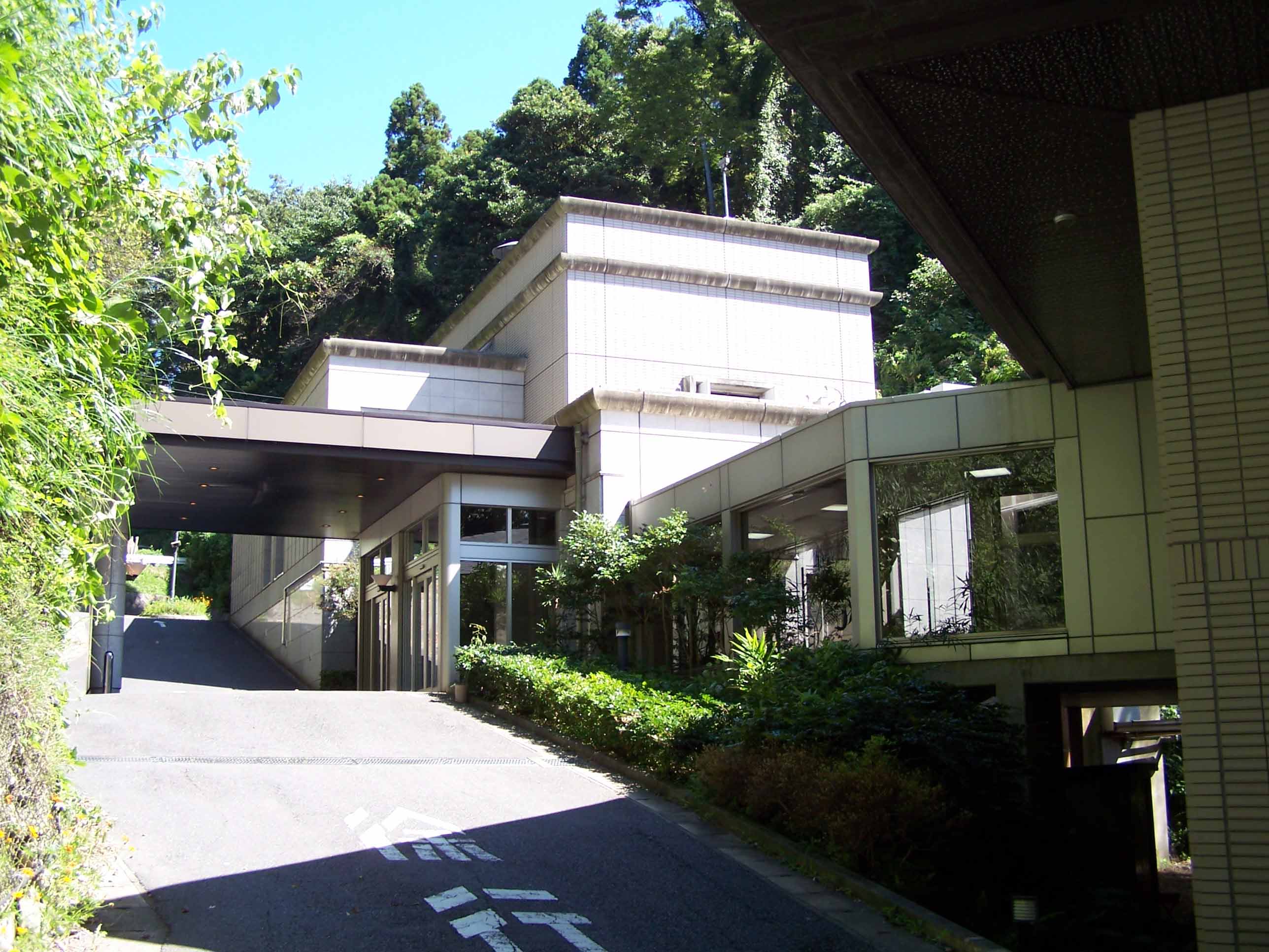 誠行社斎場のご紹介 神奈川県逗子市の葬儀社 グランドセレモニー 誠行社斎場のご紹介 神奈川県逗子市の葬儀社 グランドセレモニー