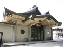 南養寺大定殿斎場 外観