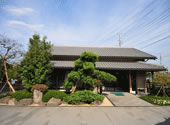 平塚中央霊園霊堂 外観