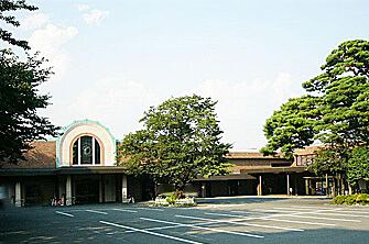 日華斎場・多磨葬祭場 外観