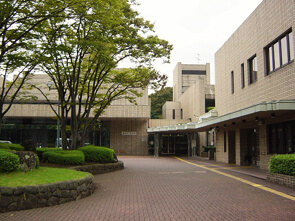 横浜市戸塚斎場 外観