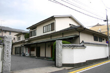 長明寺会館 外観