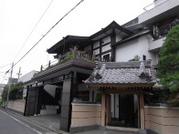 霊通寺会館 外観